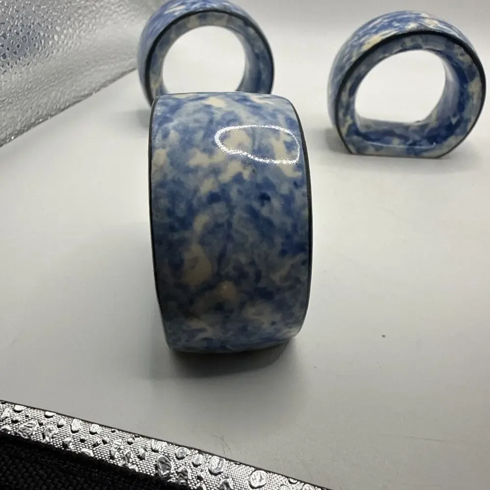 Vintage Knobler Blue Spongeware Ceramic Napkin Rings Set Of 3